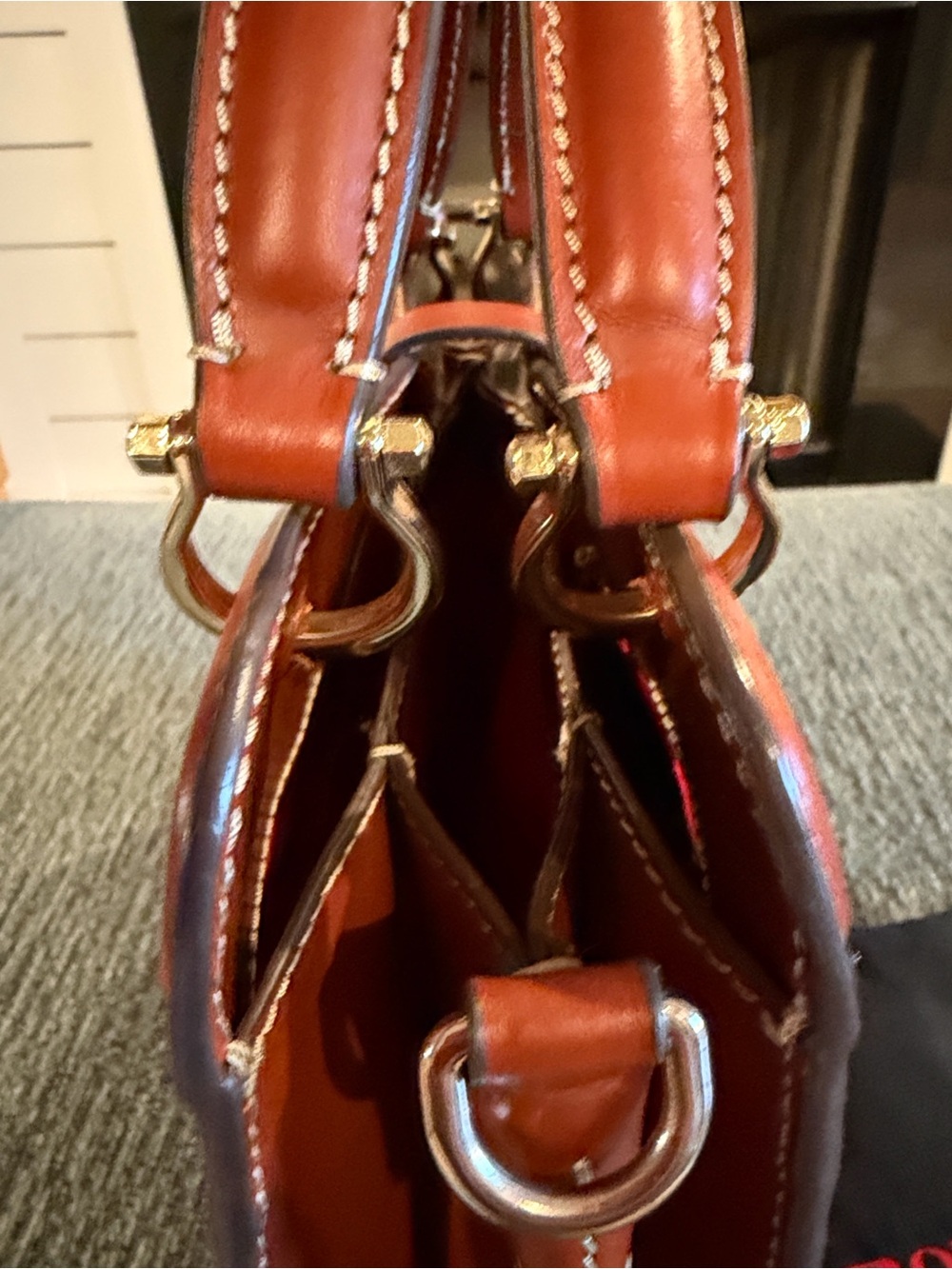 Dooney & Bourke Alto Arietta - Picture 10 of 13
